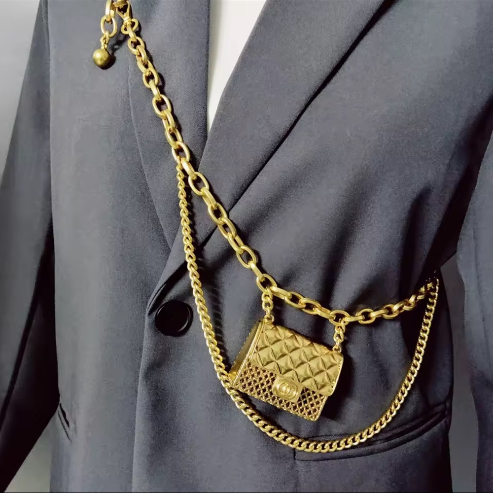 Anthropologie Fashion Tassel Gold Chain Belt with mini Bag Trendy! - Picture 2 of 10